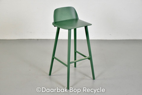 Muuto Nerd barstol, grøn