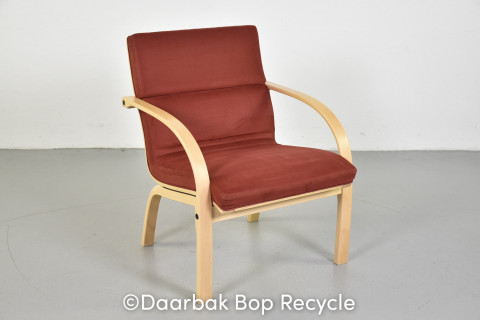 Farstrup loungestol i bøg med rust-rødt polster