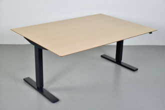 Scan Office hæve-/sænkebord med bøgelaminat, 150 cm.