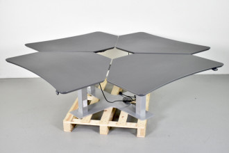 Dencon hæve-/sænkebord med fire separate bordplader