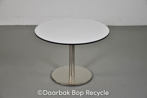 Rundt cafébord med hvid plade, Ø 70 cm.