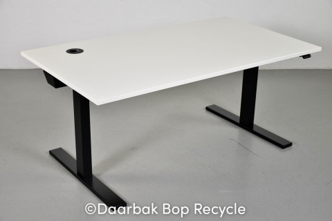 Holmris B8 hæve-/sænkebord i hvid med sort stel