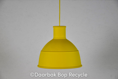 Muuto Unfold loftslampe i gul
