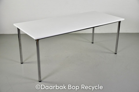 RBM Eminent kantinebord i hvid med blankt stel